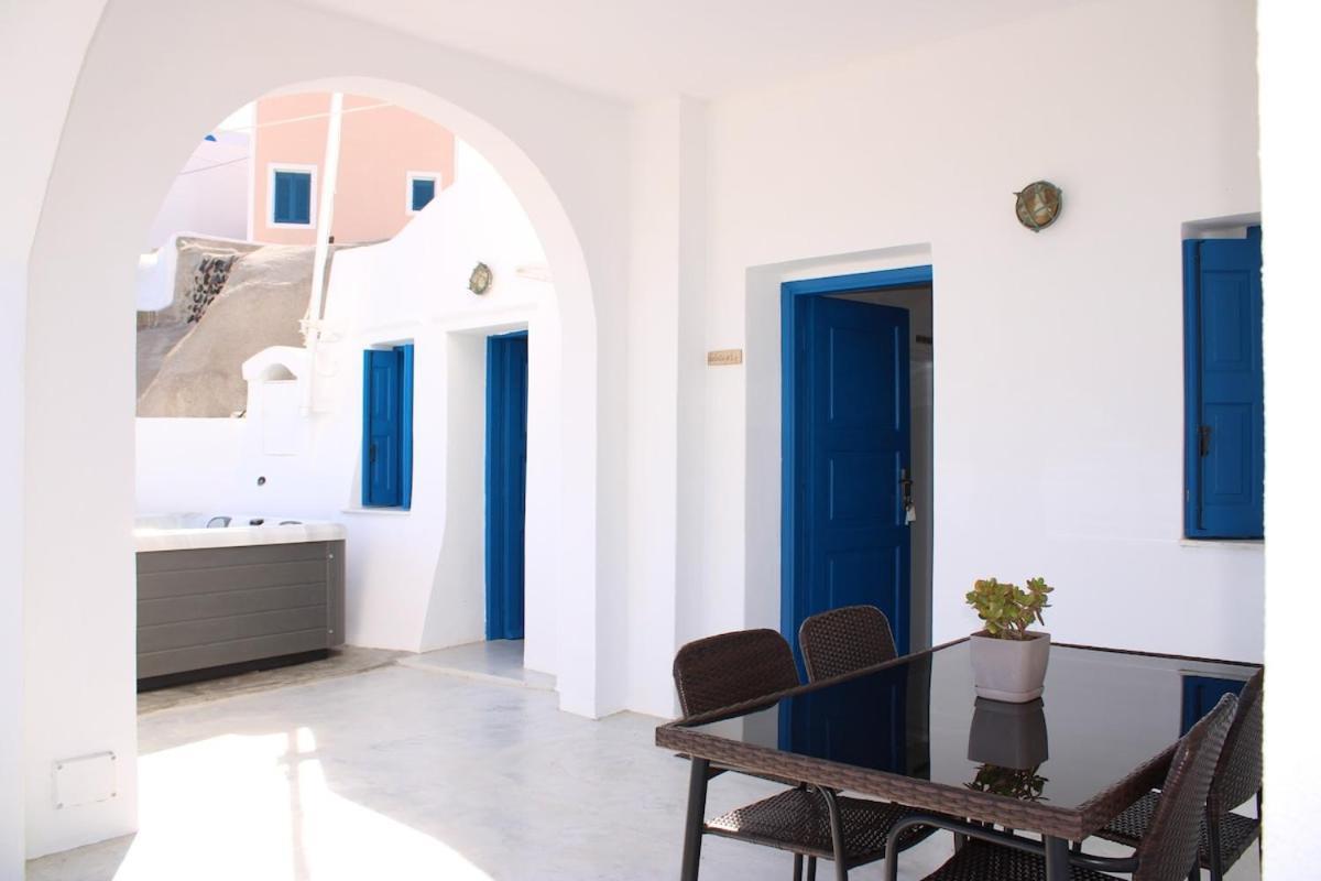 Villa Solasta #1 With Jacuzzi In Santorini Akrotiri  Exterior photo